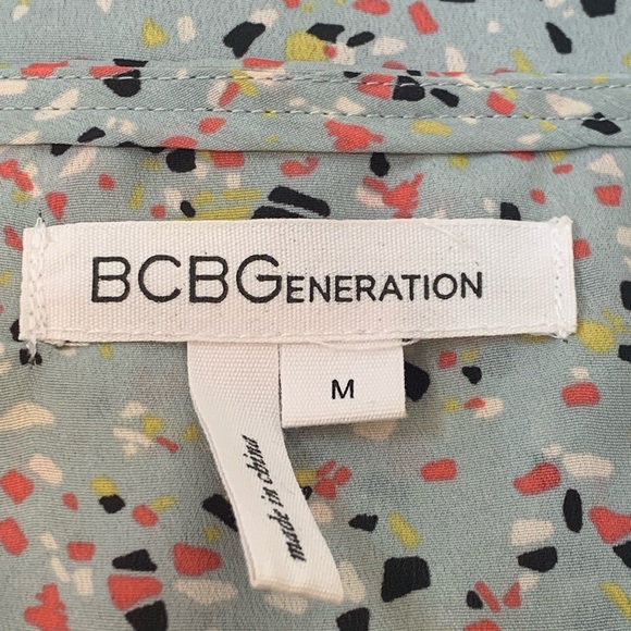 BCBGeneration green grey sleeveless dress - Picture 7 of 8